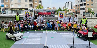 Kayseri İl Jandarma Komutanlığı'ndan çocuklara trafik eğitimi